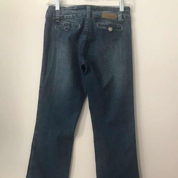 Vanilla - Picture 2 of 4